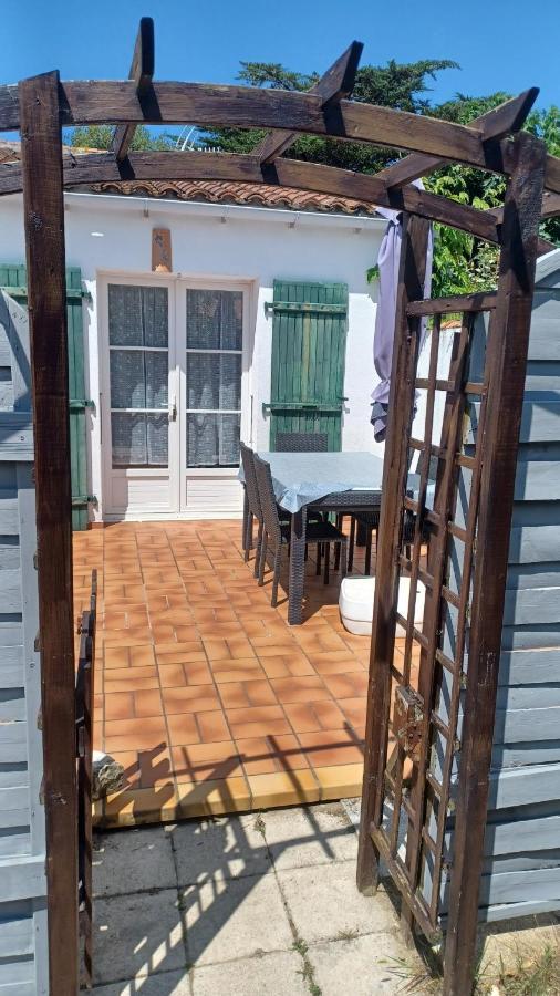 Le Clos Do Re Sainte-Marie-de-Ré Exteriör bild